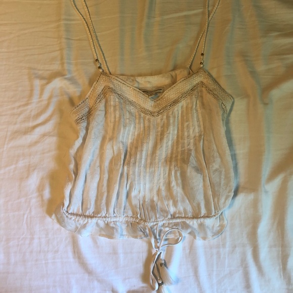 American Eagle Outfitters Tops - Cropped ivory tank top